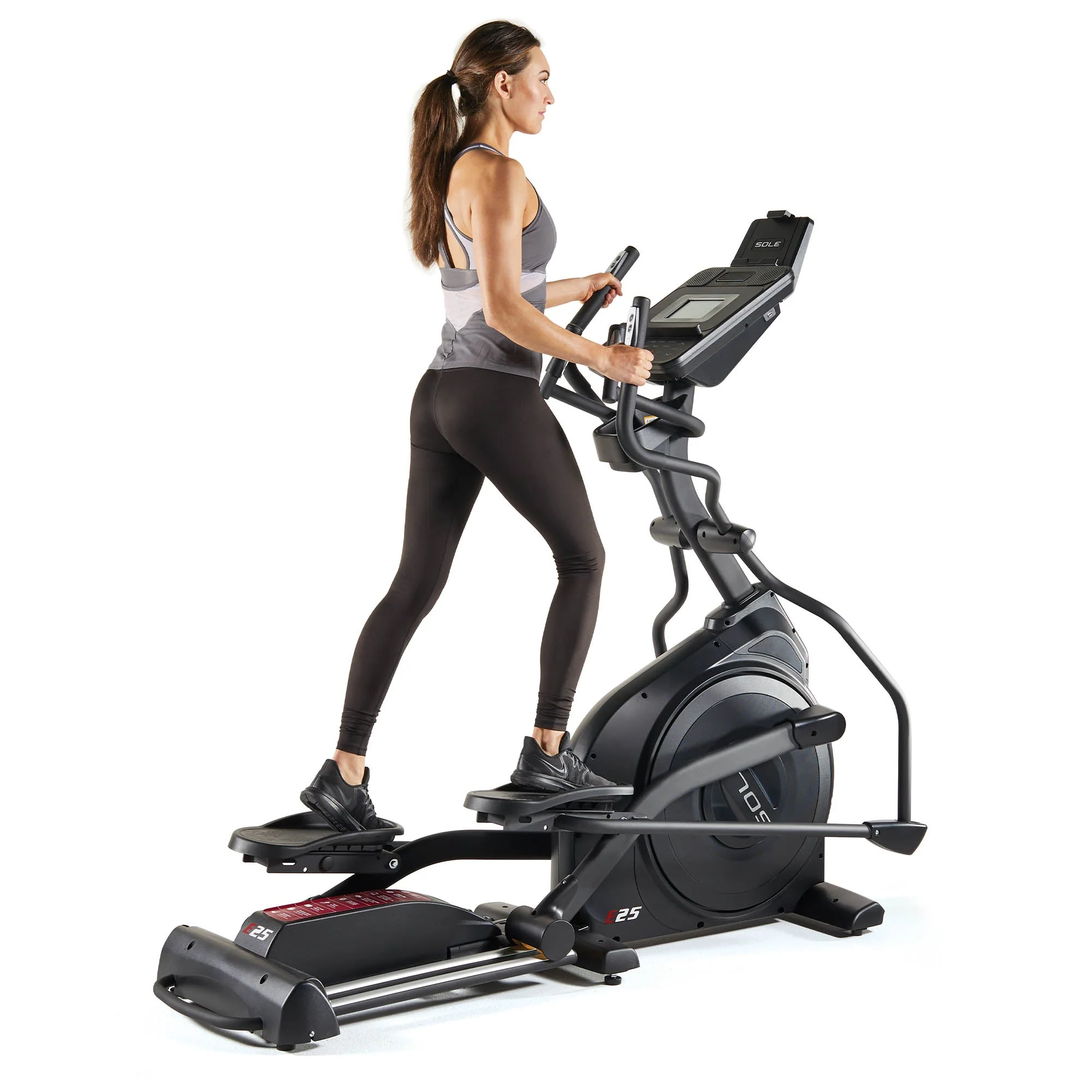 Sole Fitness E25 Elliptical Cross Trainer – Fitness equipment